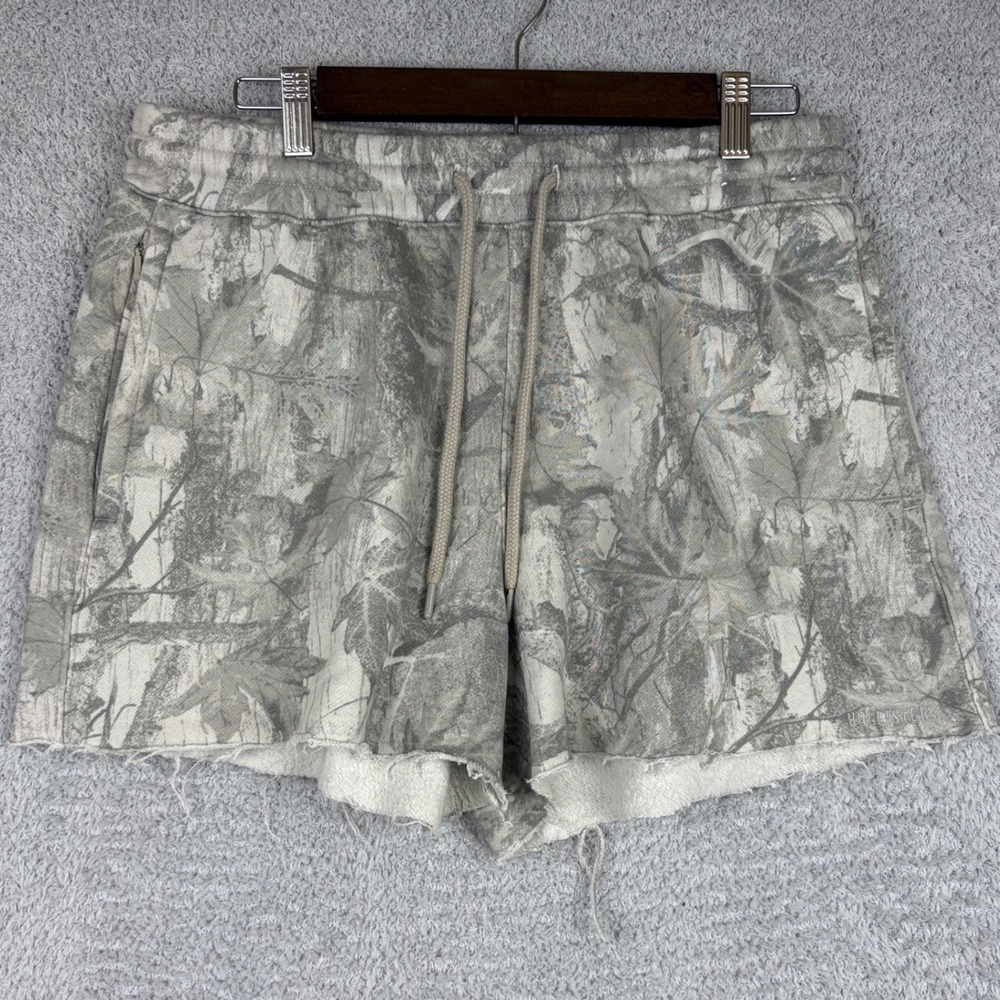 Hollister Sweat Shorts Mens Small Grey Camo Real Tree Fleece Raw Hem Gorpcore